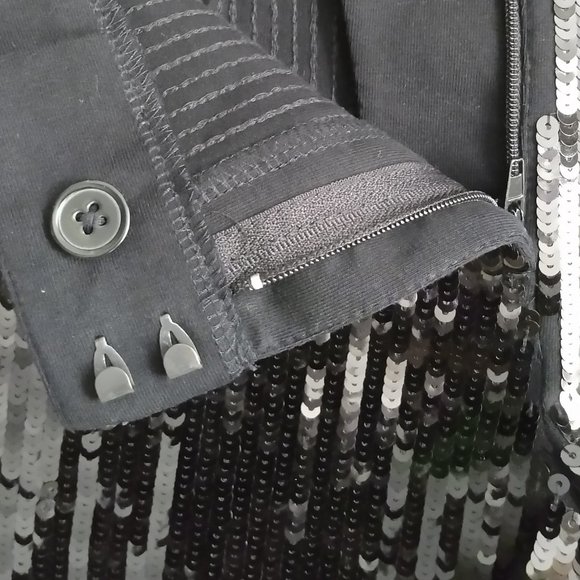 Express Sequin "Sexy" Shorts, Size 2, New w/ Tags - Picture 3 of 5